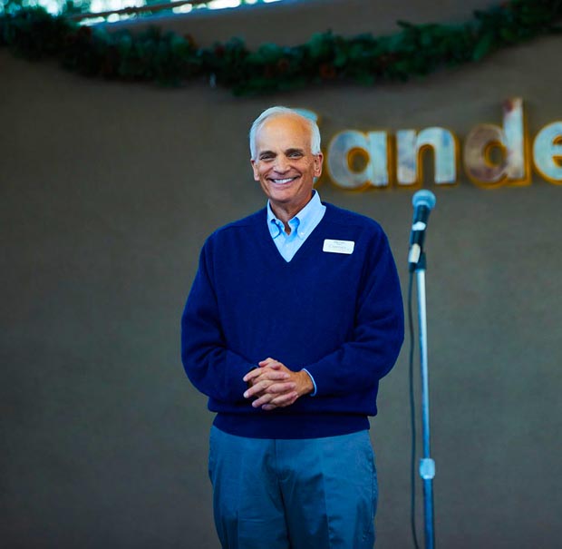 event-host-welcome-chanukah-in-carefree-2025
