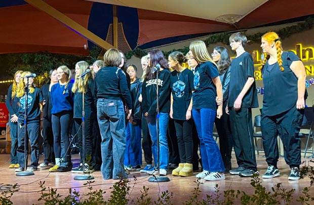 student-honors-choir-chanukah-in-carefree-2025